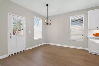 2080 Lost Timbers Drive, Conroe, TX 77304 - Photo 18