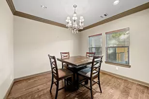 1106 W 18th St, Houston, TX 77008 - Photo 8