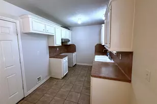 9329 Intervale St, Houston, TX 77075 - Photo 4