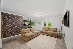 15810 Acapulco Dr, Jersey Village, TX 77040 - Photo 12