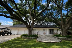 15810 Acapulco Dr, Jersey Village, TX 77040 - Photo 4