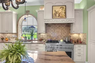 204 Oak Dr, Friendswood, TX 77546 - Photo 24