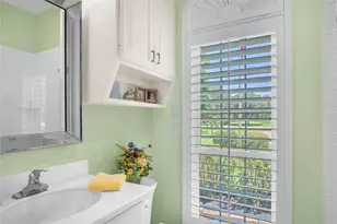 204 Oak Dr, Friendswood, TX 77546 - Photo 40