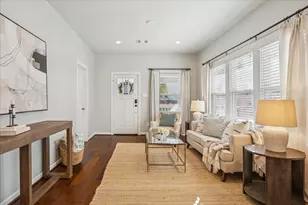 211 E 24th St, Houston, TX 77008 - Photo 42