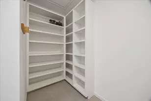 211 E 24th St, Houston, TX 77008 - Photo 20