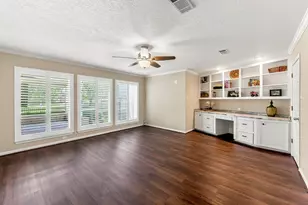20 Golfview Manor Rd, Huntsville, TX 77340 - Photo 16