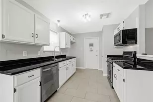 2518 Northern Dr, League City, TX 77573 - Photo 8