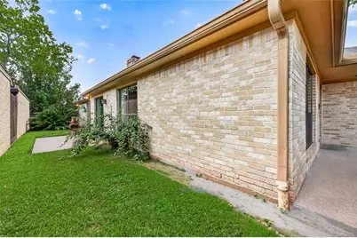 219 Essex Place, Stafford, TX 77477 - Photo 36