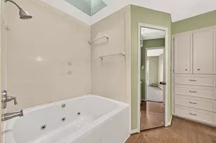 219 Essex Pl, Stafford, TX 77477 - Photo 28