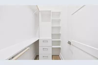 602 Skyland Terrace Way, Houston, TX 77009 - Photo 24