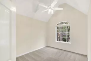 100 Piper Trace, The Woodlands, TX 77381 - Photo 28
