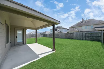 12421 Berberry Drive, Texas City, TX 77568 - Photo 18