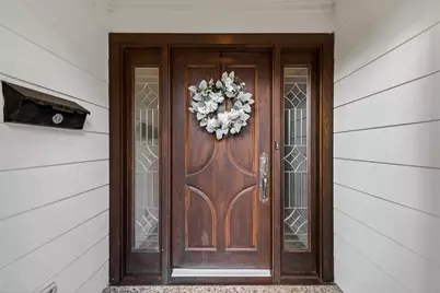 206 Briar Hill Drive, Houston, TX 77042 - Photo 4