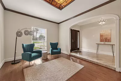 206 Briar Hill Drive, Houston, TX 77042 - Photo 8