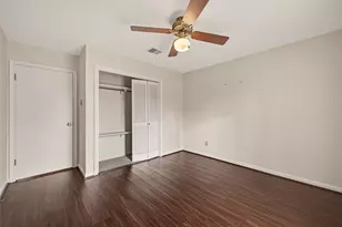 206 Briar Hill Dr, Houston, TX 77042 - Photo 30