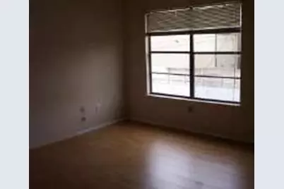 9901 Sharpcrest Street #D8, Houston, TX 77036 - Photo 8