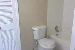 9901 Sharpcrest St, Houston, TX 77036 - Photo 16