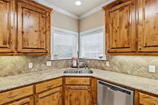 2700 Hickory Ct, Bryan, TX 77808 - Photo 14