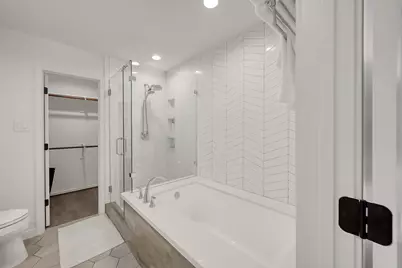 246 N Walden Elms Circle, The Woodlands, TX 77382 - Photo 24