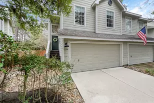246 N Walden Elms Cir, The Woodlands, TX 77382 - Photo 2