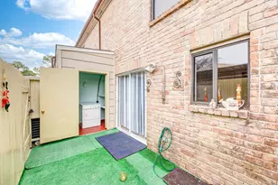 2120 Wilcrest Dr, Houston, TX 77042 - Photo 24