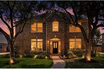 2309 Echo Harbor Drive, Pearland, TX 77584 - Photo 2
