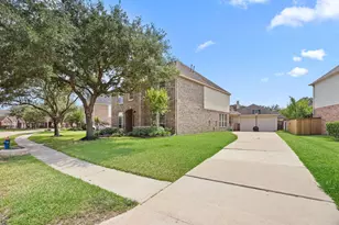 2309 Echo Harbor Dr, Pearland, TX 77584 - Photo 6