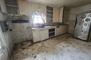 203 Cedar Circle, Daisetta, TX 77357 - Photo 6