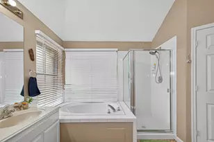 14015 Loch Creek Ct Ct, Houston, TX 77062 - Photo 38