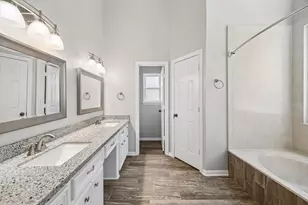 2906 Eagle Creek Dr, Kingwood, TX 77345 - Photo 14
