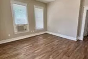 1403 14th St, Huntsville, TX 77340 - Photo 4