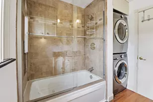 1918 Vassar St, Houston, TX 77098 - Photo 24