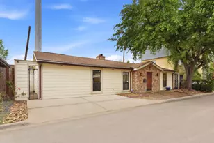 1918 Vassar St, Houston, TX 77098 - Photo 2