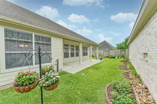 2409 Ameno Dr, Pearland, TX 77581 - Photo 34