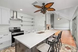 1513 Beaconshire Rd, Houston, TX 77077 - Photo 14