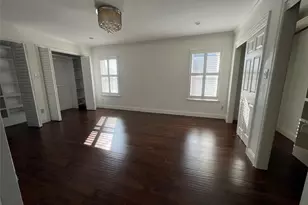 840 Threadneedle St, Houston, TX 77079 - Photo 10