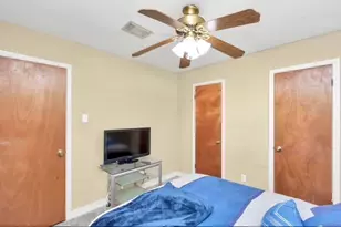 15938 Mission Village Dr, Houston, TX 77083 - Photo 28