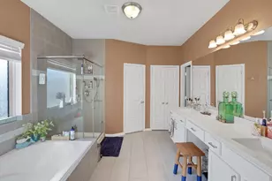 11706 Champions Gate Dr, Mont Belvieu, TX 77535 - Photo 30