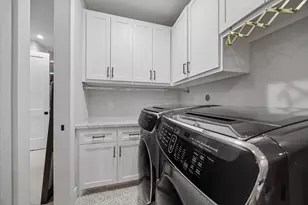 1500 Auline Ln, Houston, TX 77055 - Photo 26