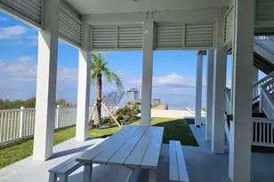 3935 Evening Primrose Dr, Galveston, TX 77554 - Photo 10