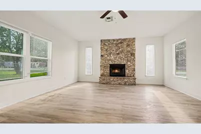 654 Ridge Drive, Crosby, TX 77532 - Photo 10