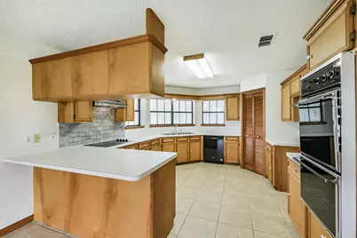 633 County Road 2222, Cleveland, TX 77327 - Photo 14