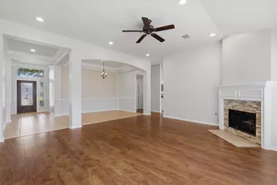 4919 Elmwood Court, Baytown, TX 77521 - Photo 4