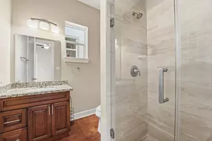 2206 Holman St, Houston, TX 77004 - Photo 4