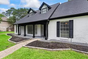 6310 Hickorycrest Dr, Spring, TX 77389 - Photo 2