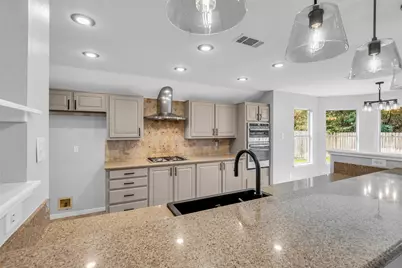 54 Sky Terrace Place, The Woodlands, TX 77381 - Photo 12