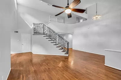 54 Sky Terrace Place, The Woodlands, TX 77381 - Photo 4