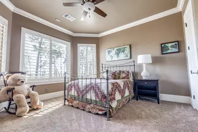 4 Island Green Court, Kingwood, TX 77339 - Photo 26