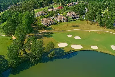 4 Island Green Court, Kingwood, TX 77339 - Photo 2