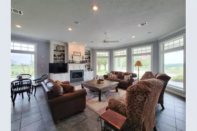 939 Old Nelsonville Road, Bellville, TX 77418 - Photo 10
